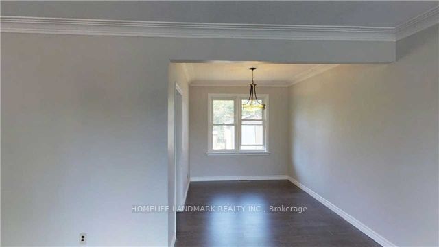 11 Byrne Blvd E