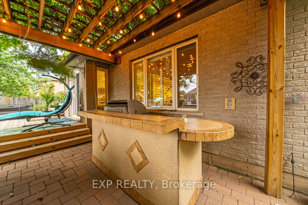 47 Richmond Cres