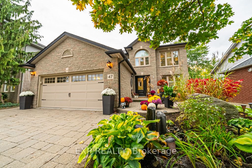 47 Richmond Cres