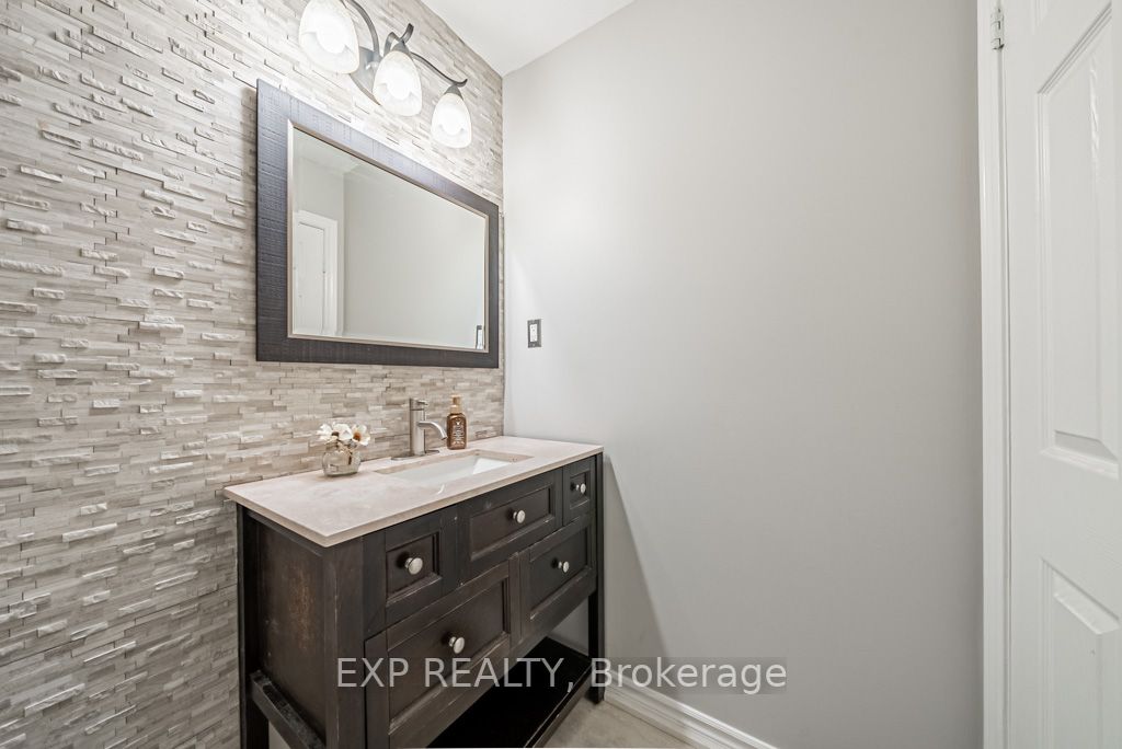 47 Richmond Cres