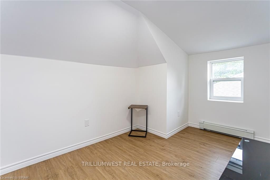 281 William St