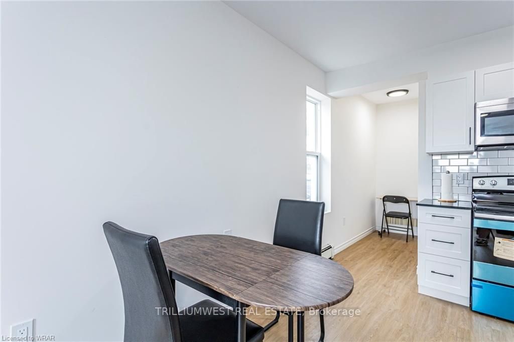281 William St
