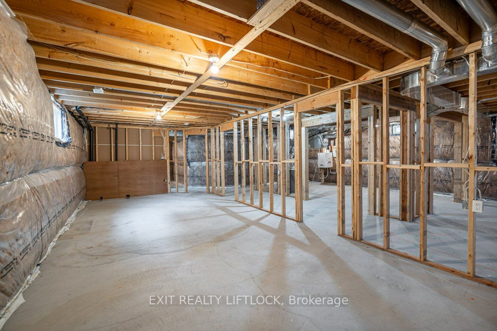 1100 Avery Ave