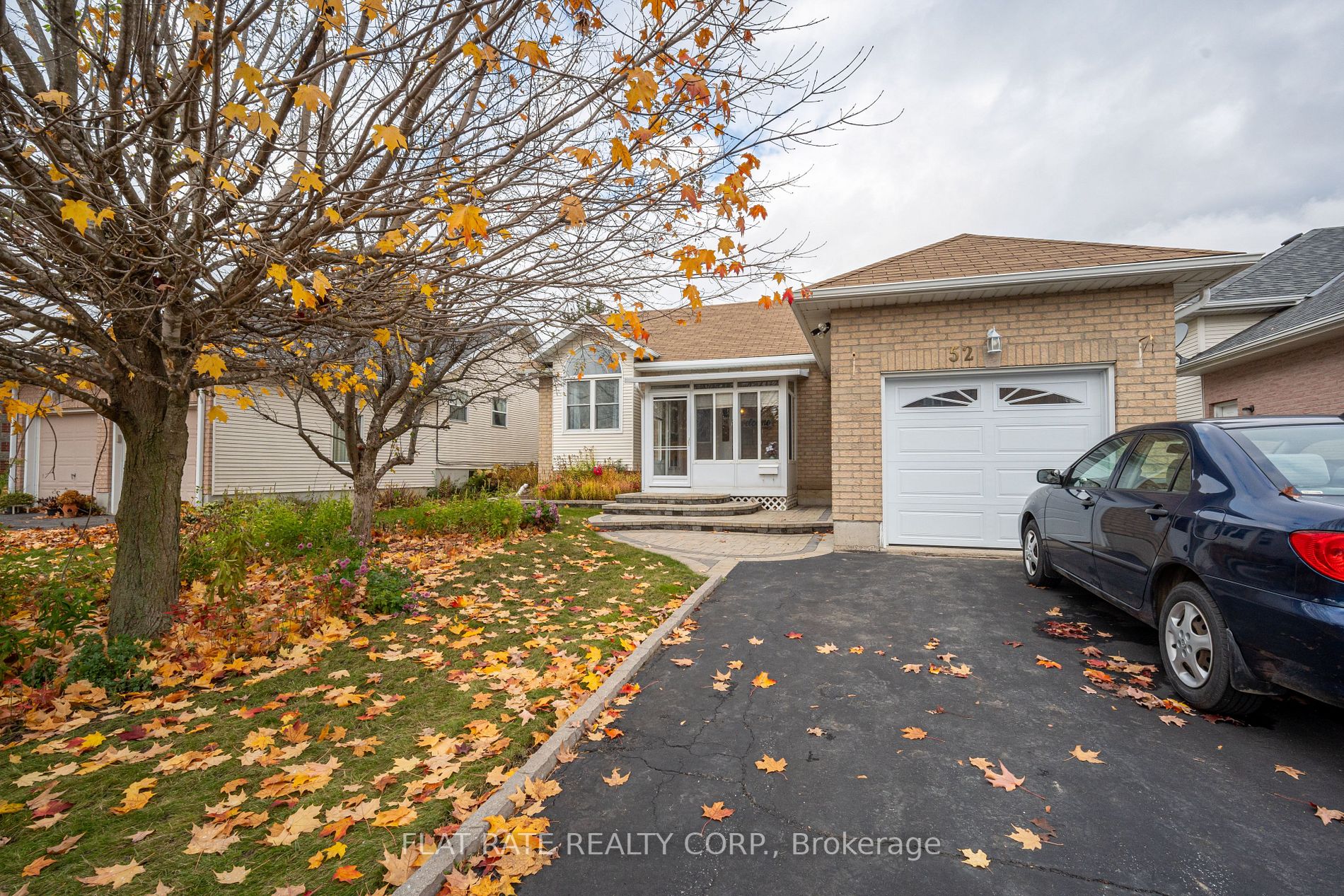 52 MCGIBBON Boulevard