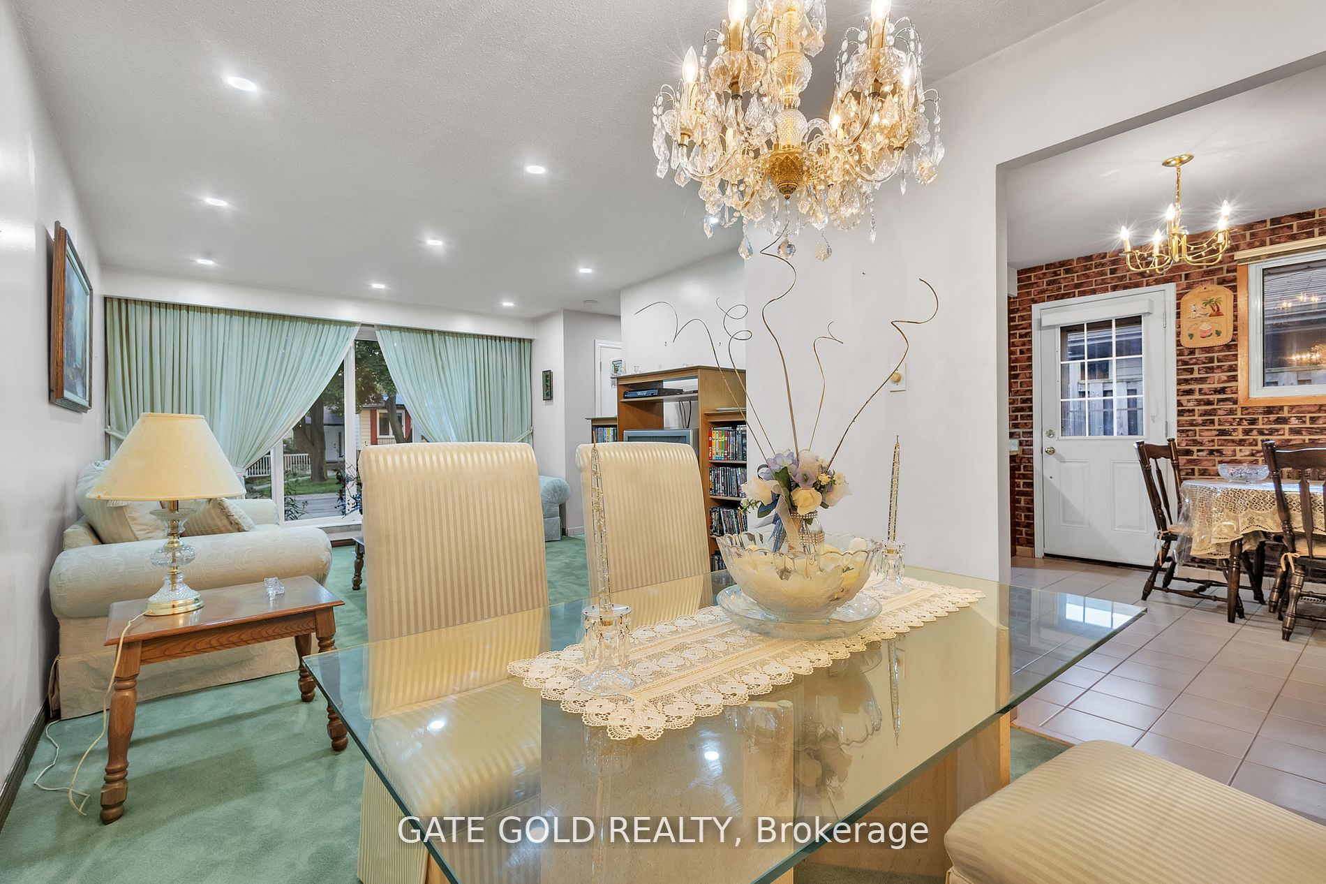 12 Fonthill Rd