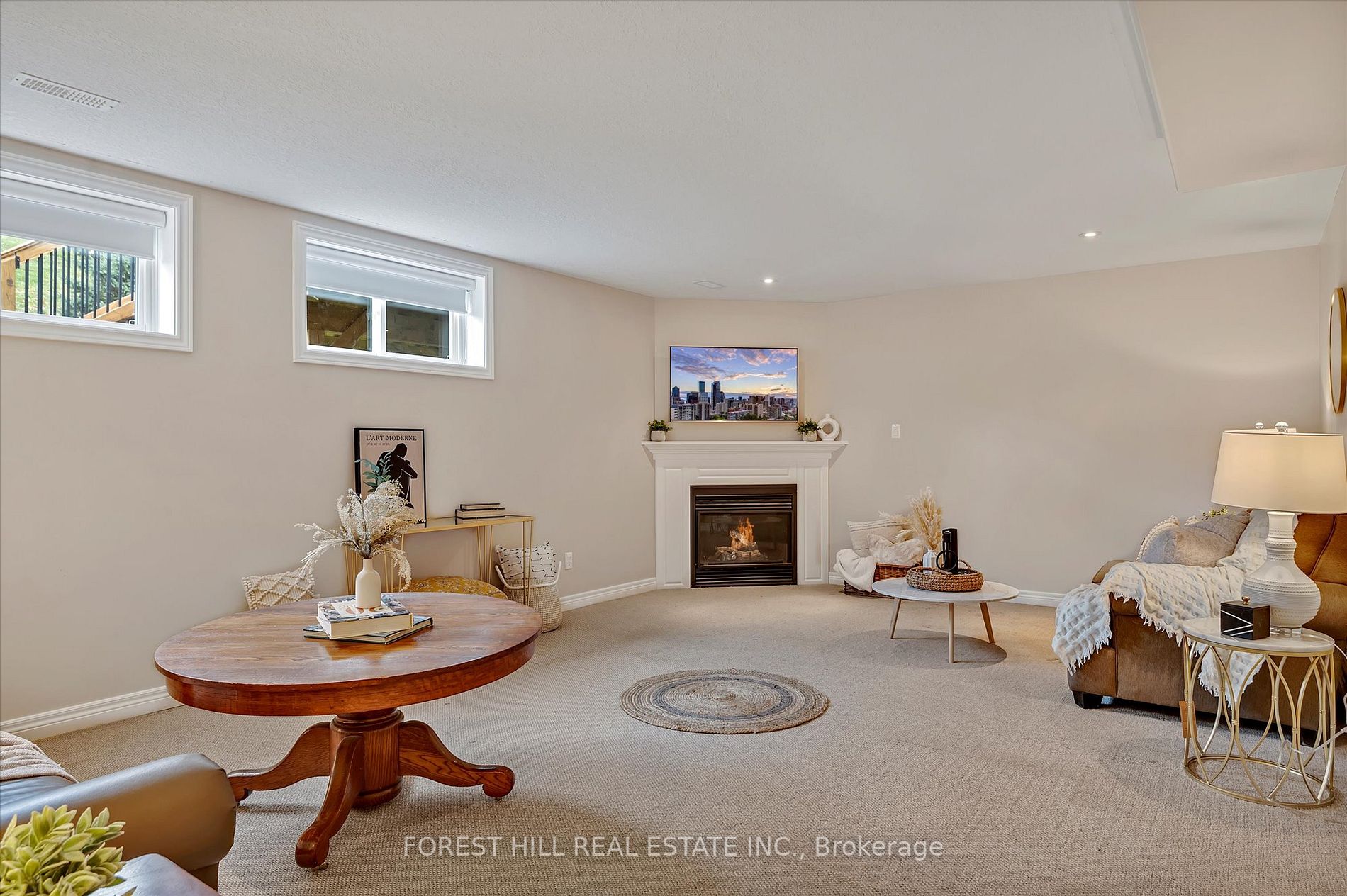 301 Carnegie Ave, #144