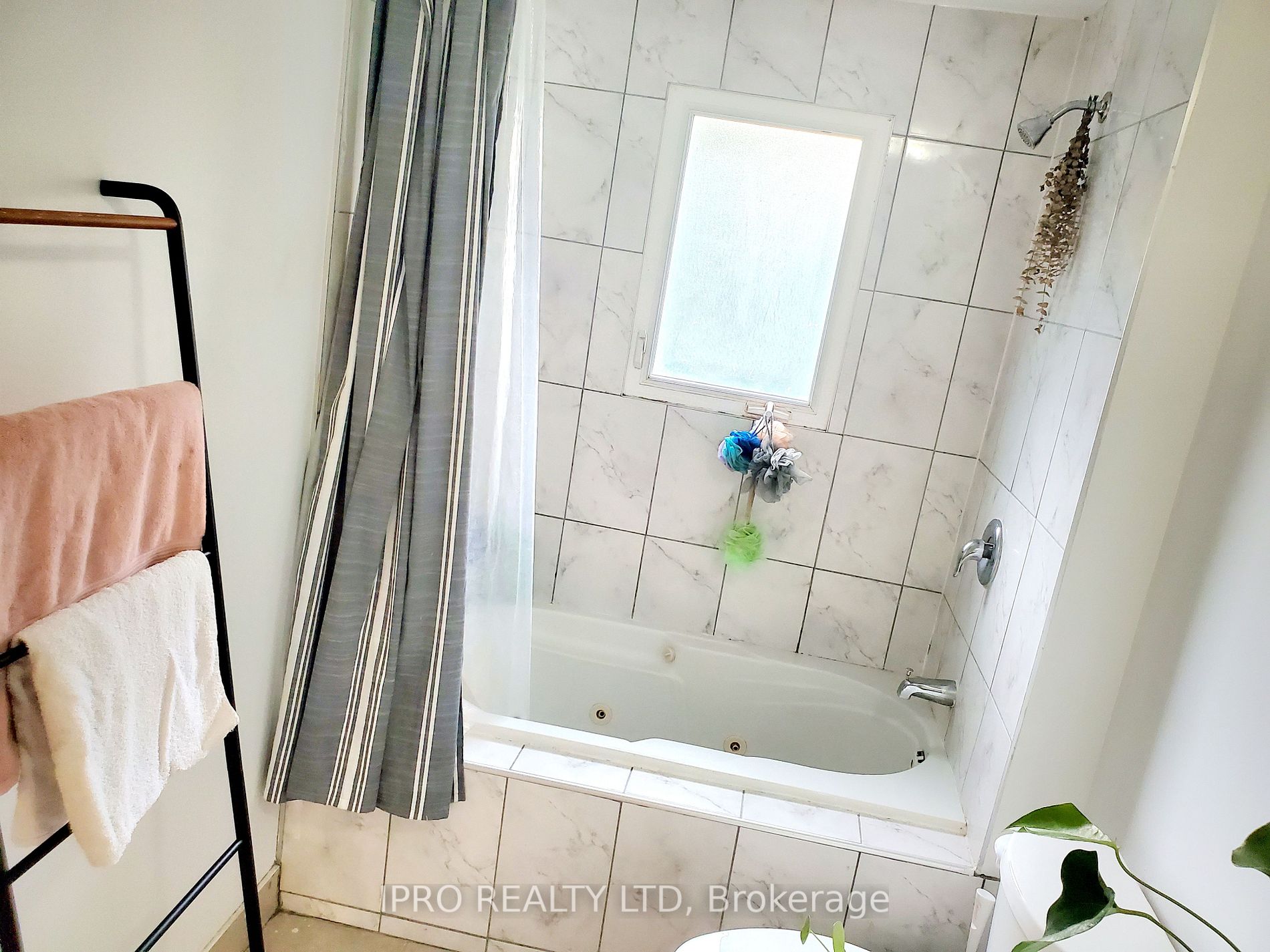 34 Bow Valley Drive, #12