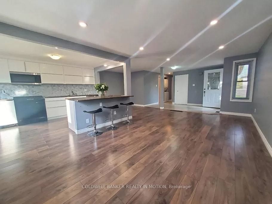 162 Carter Cres