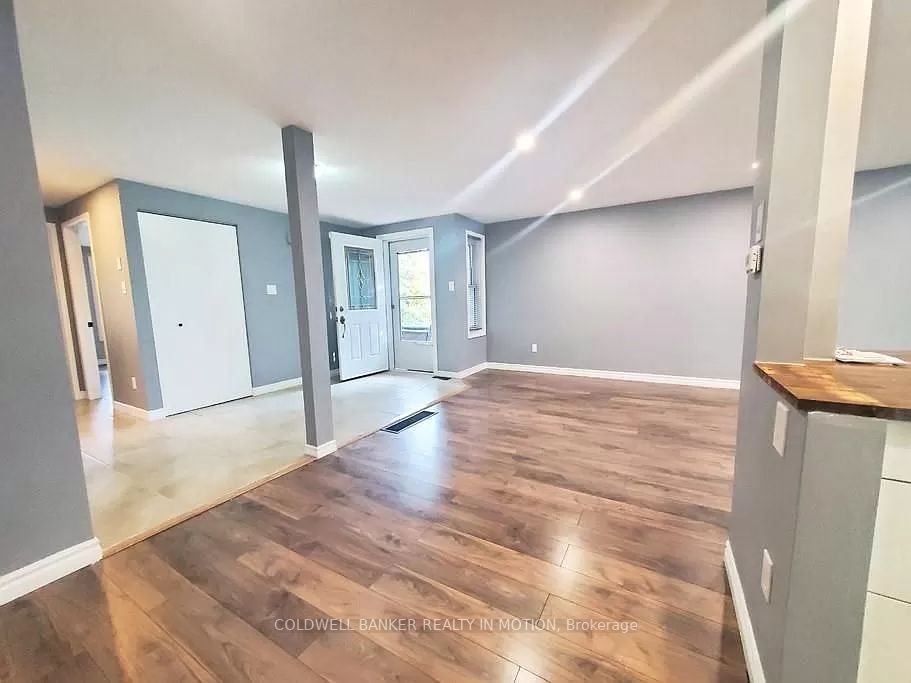 162 Carter Cres