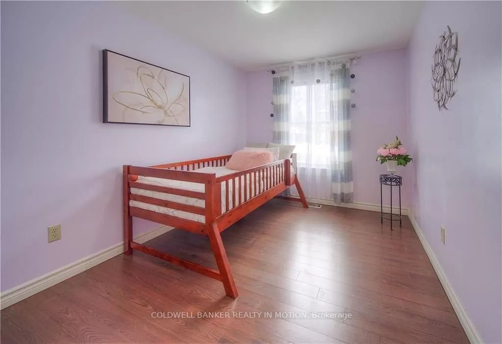162 Carter Cres