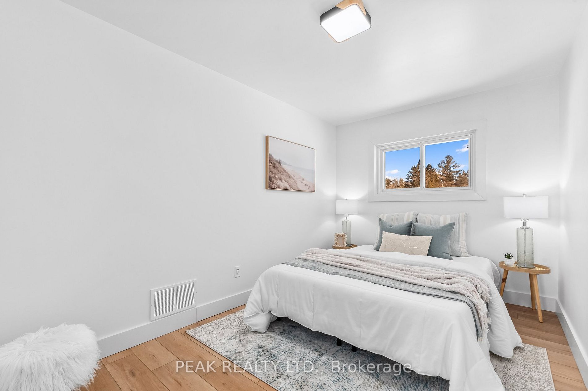 229 Monck Rd
