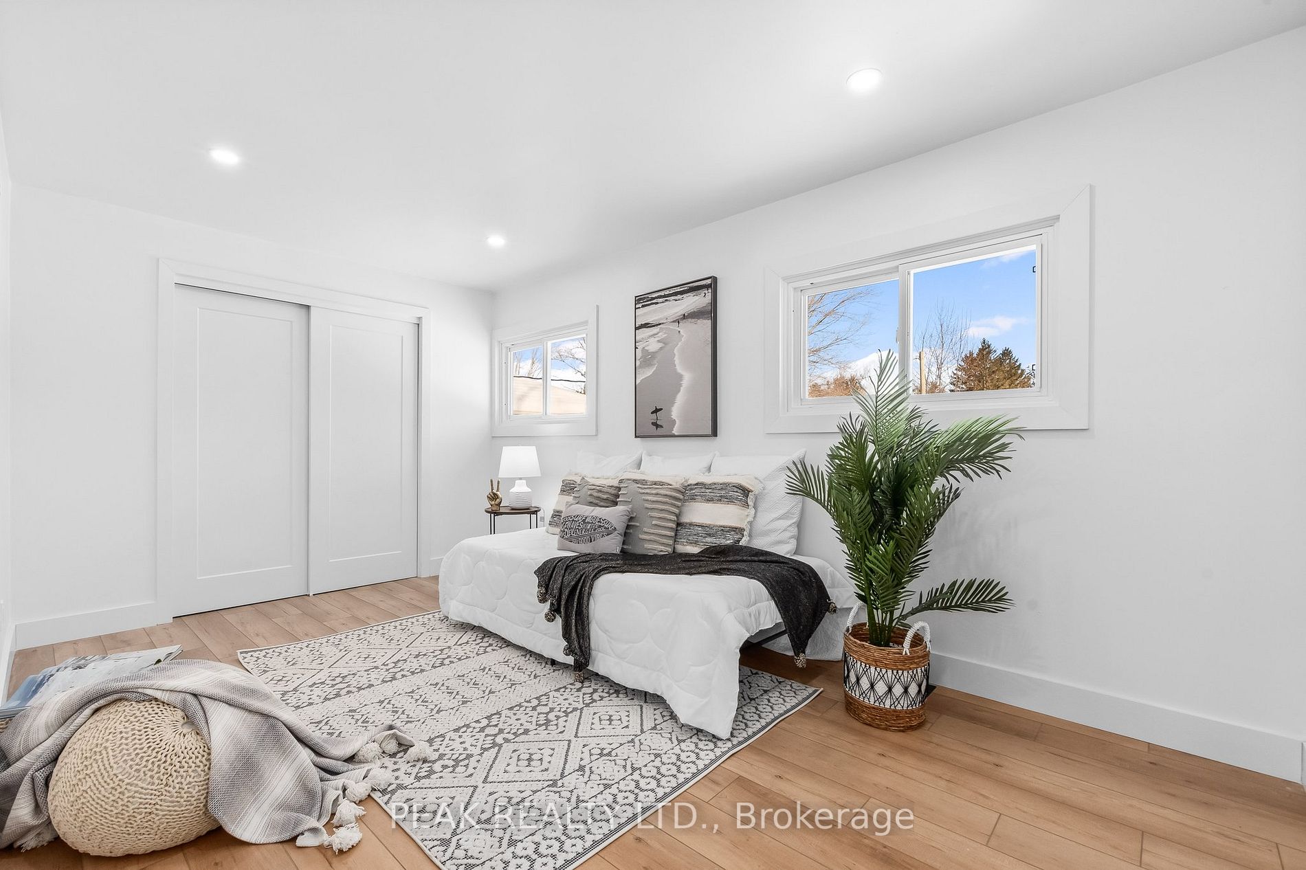 229 Monck Rd