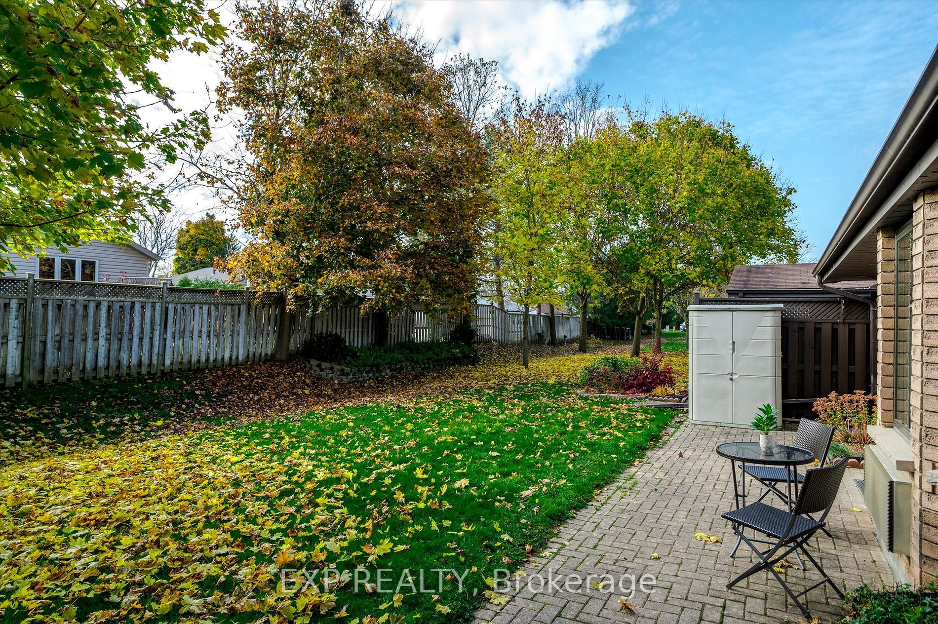 699 Whitaker St, #11
