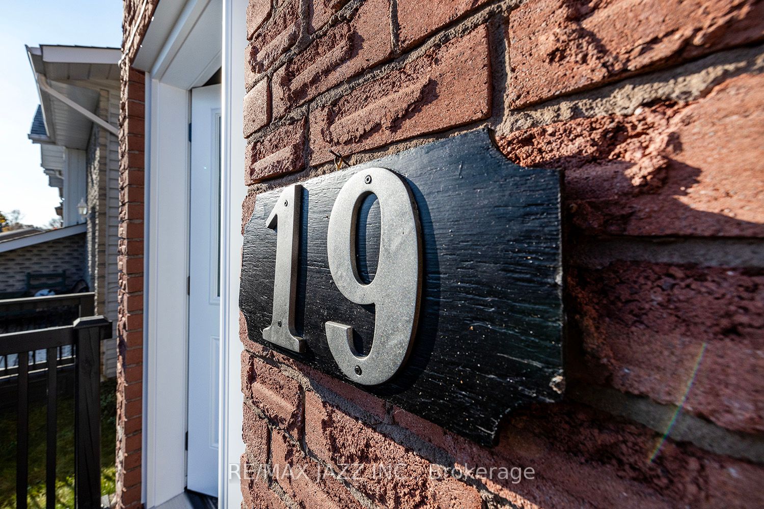 19 Birch Cres