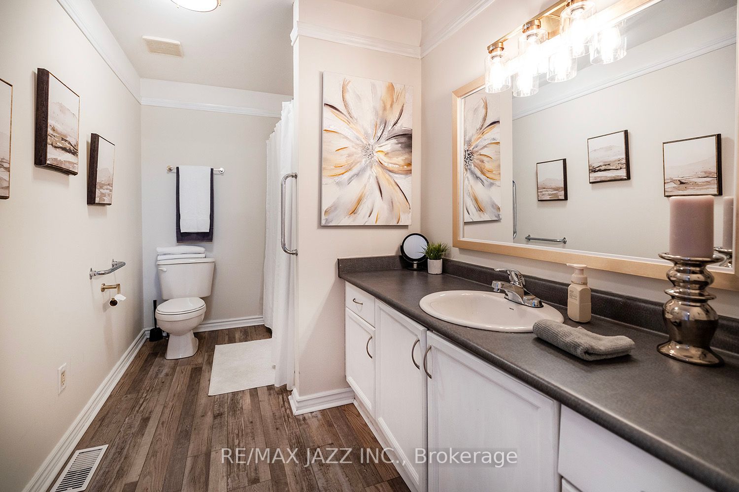 19 Birch Cres