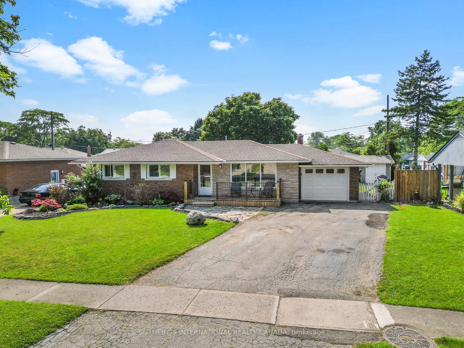 17 Clearview Hts