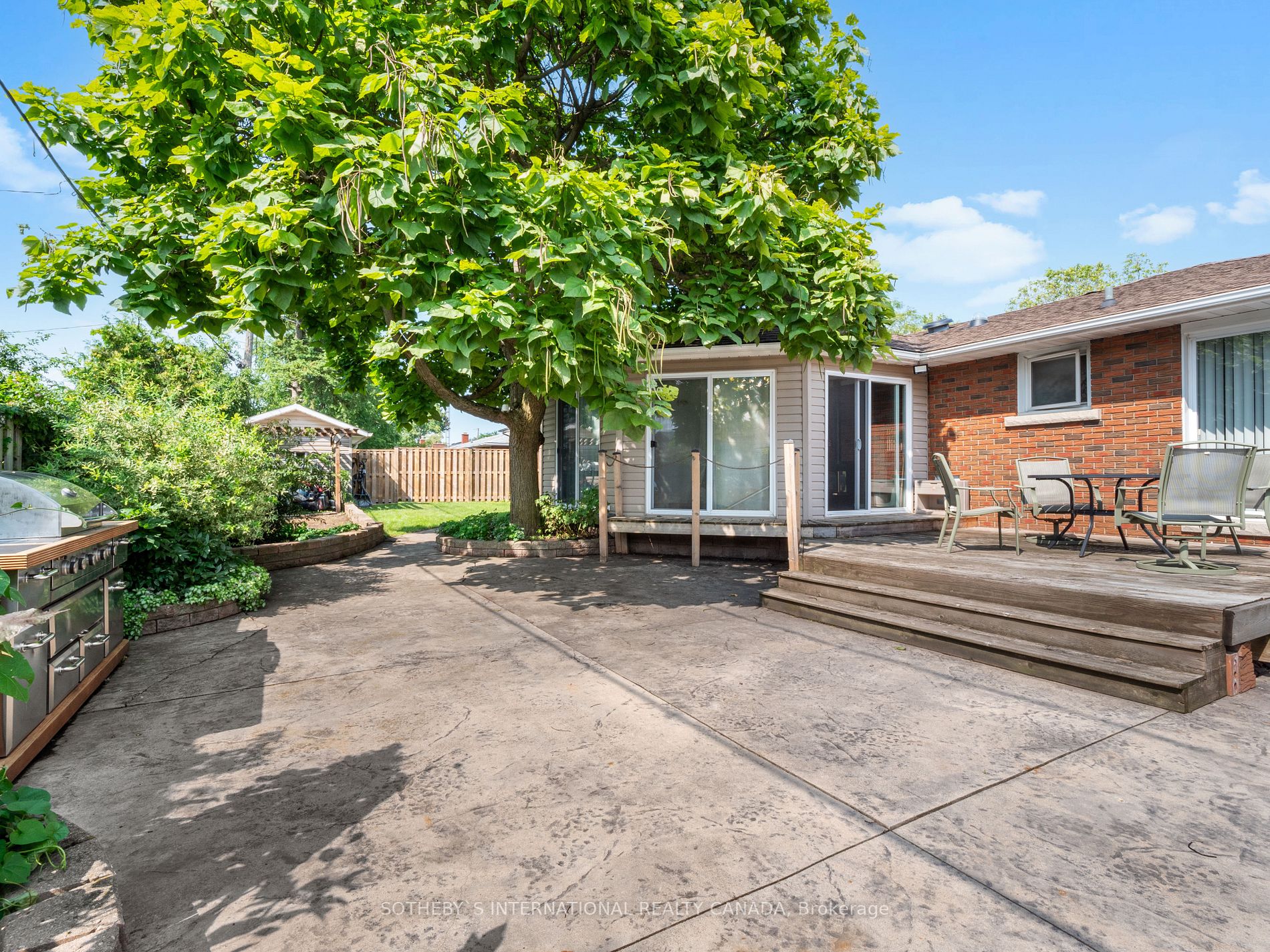 17 Clearview Hts