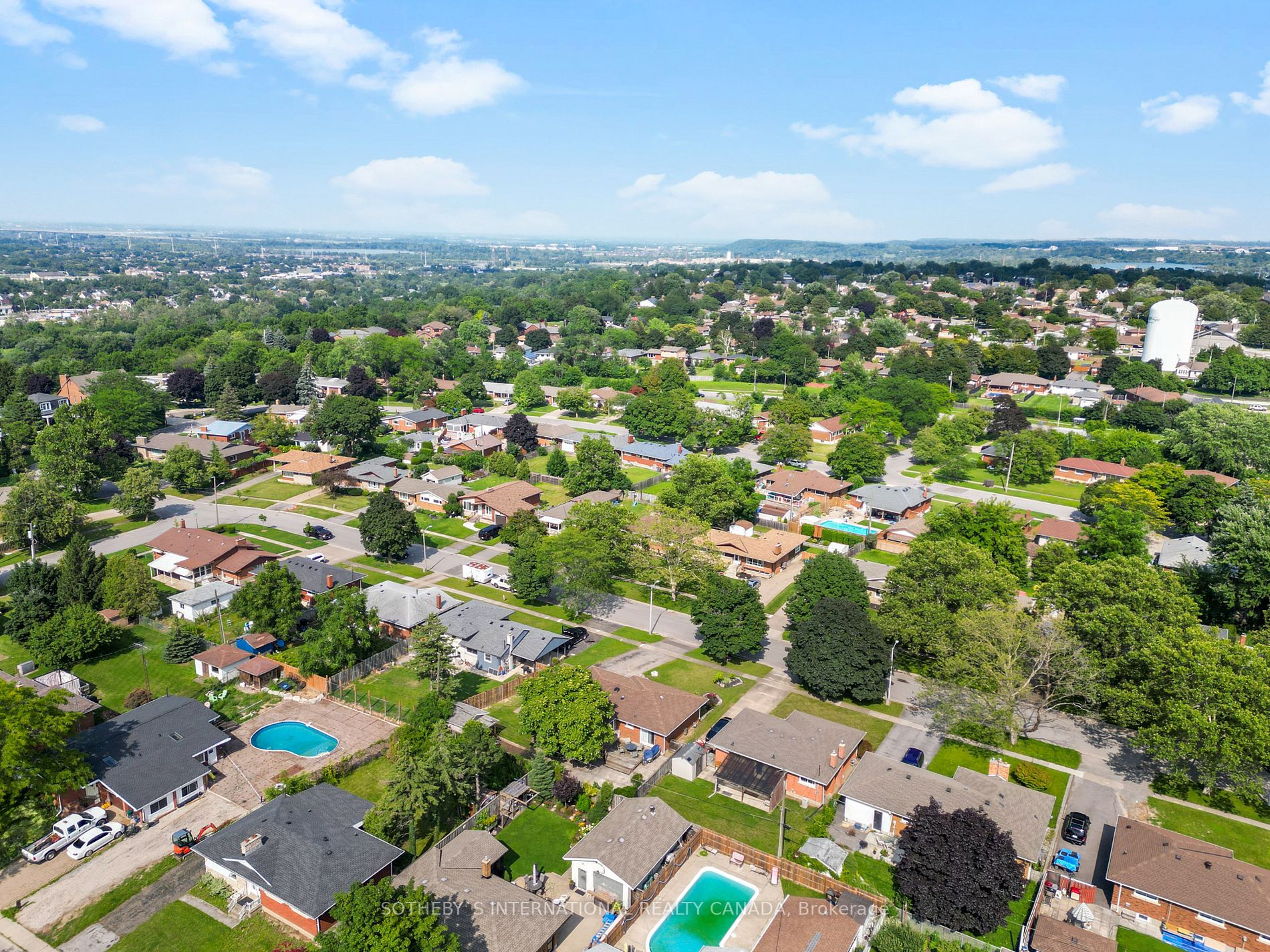 17 Clearview Hts