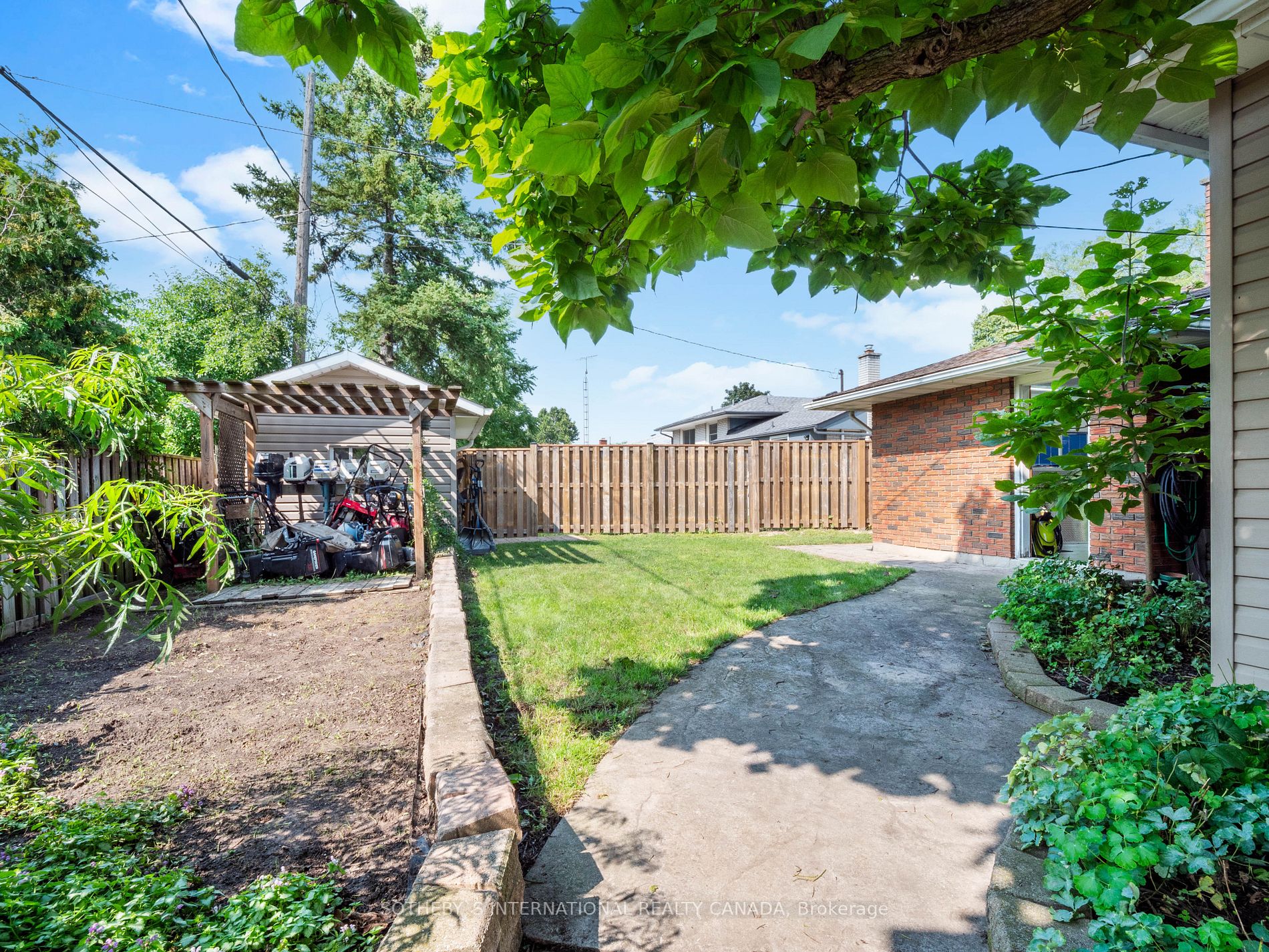 17 Clearview Hts