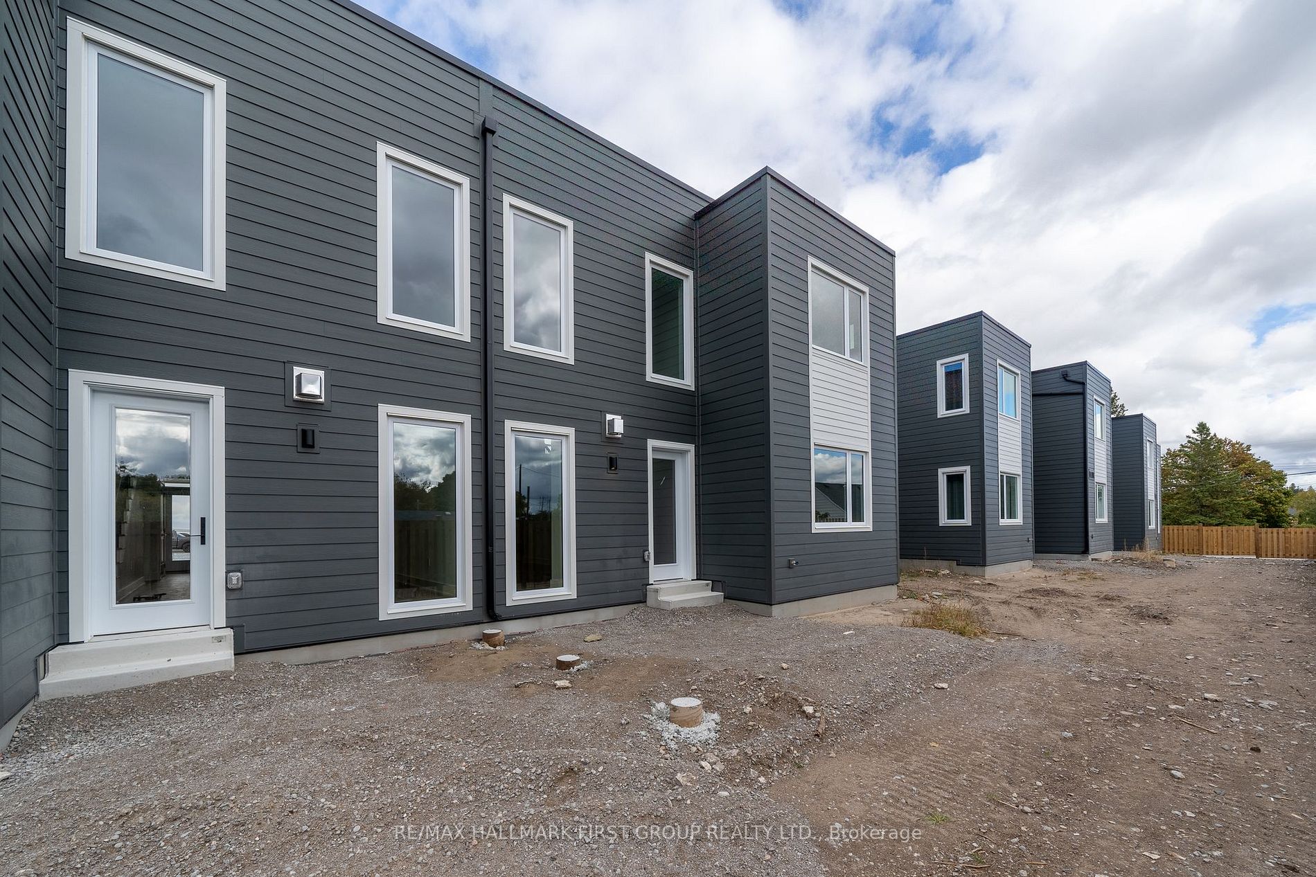19 West St N, #5