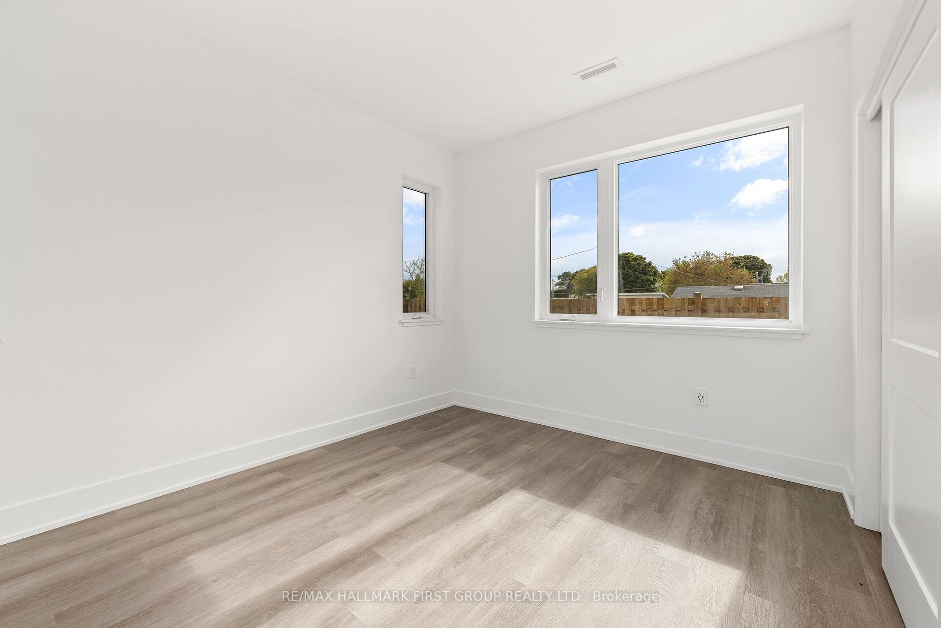 19 West St N, #5
