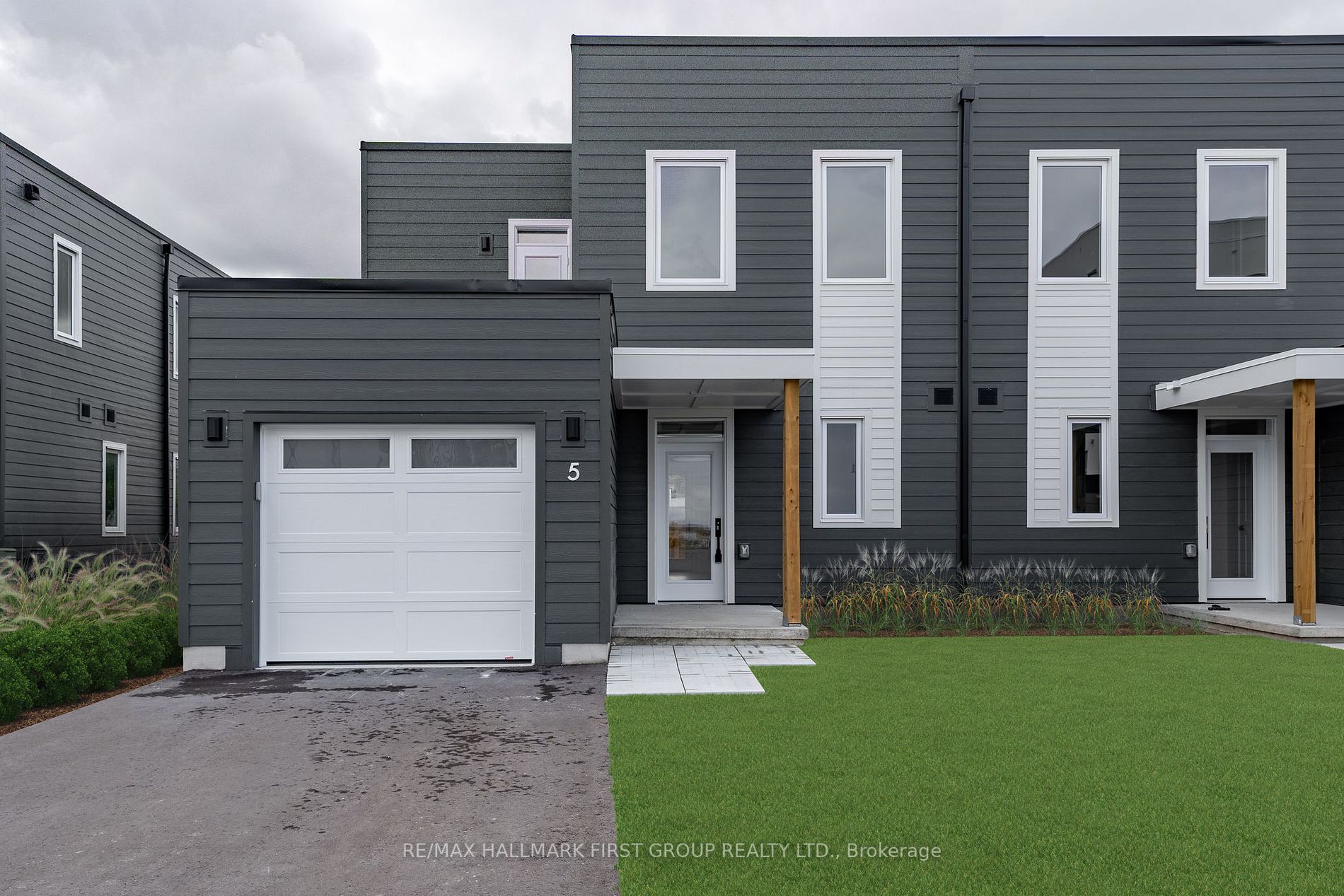 19 West St N, #5