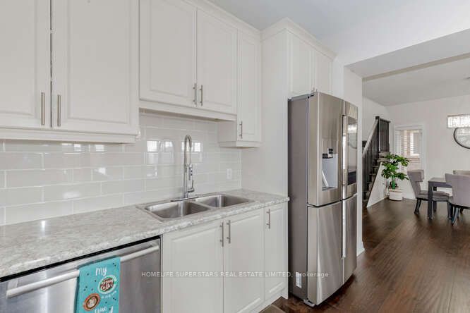46 Whistler St