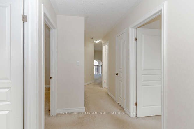 46 Whistler St