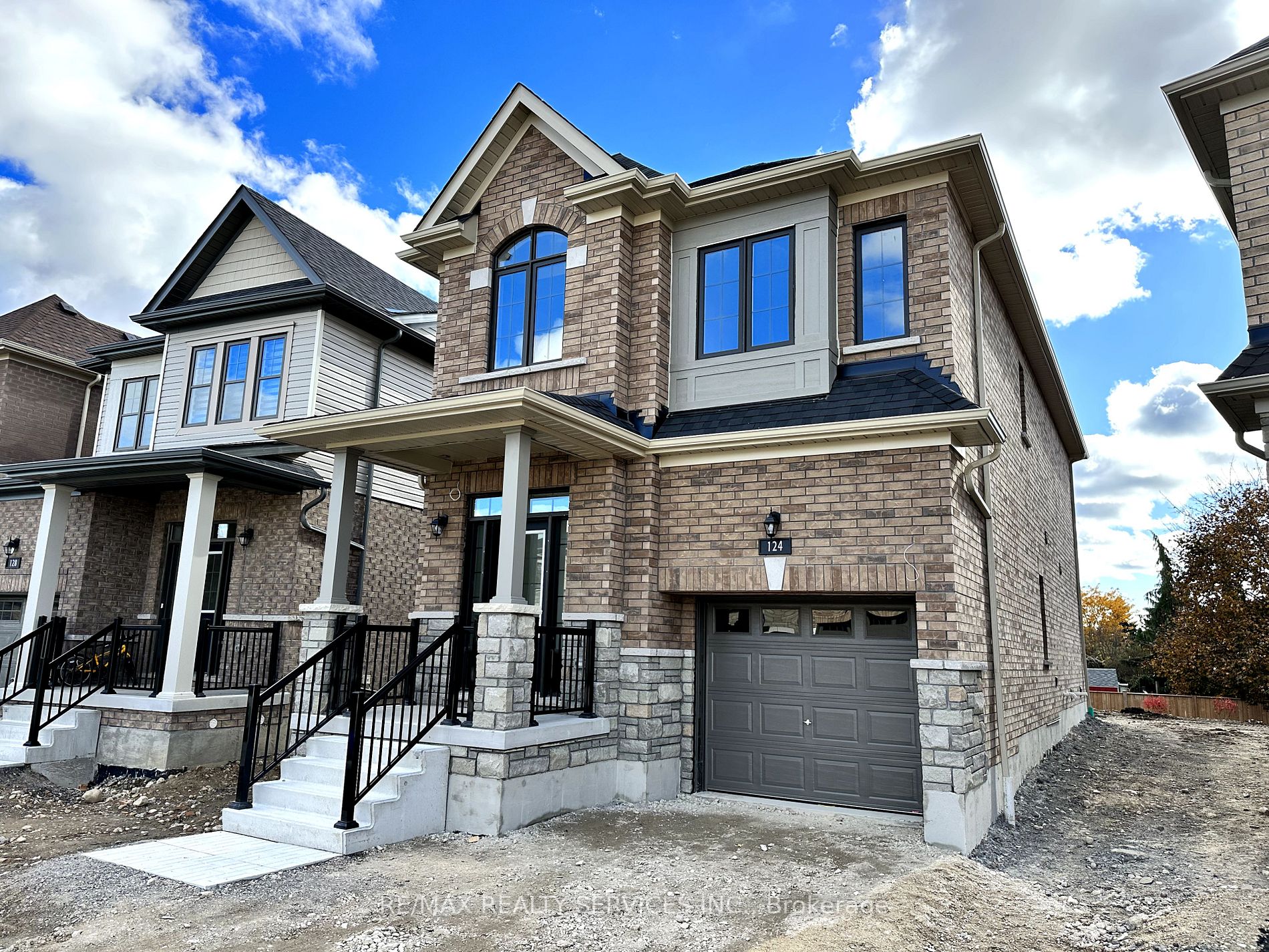 124 Lumb Dr