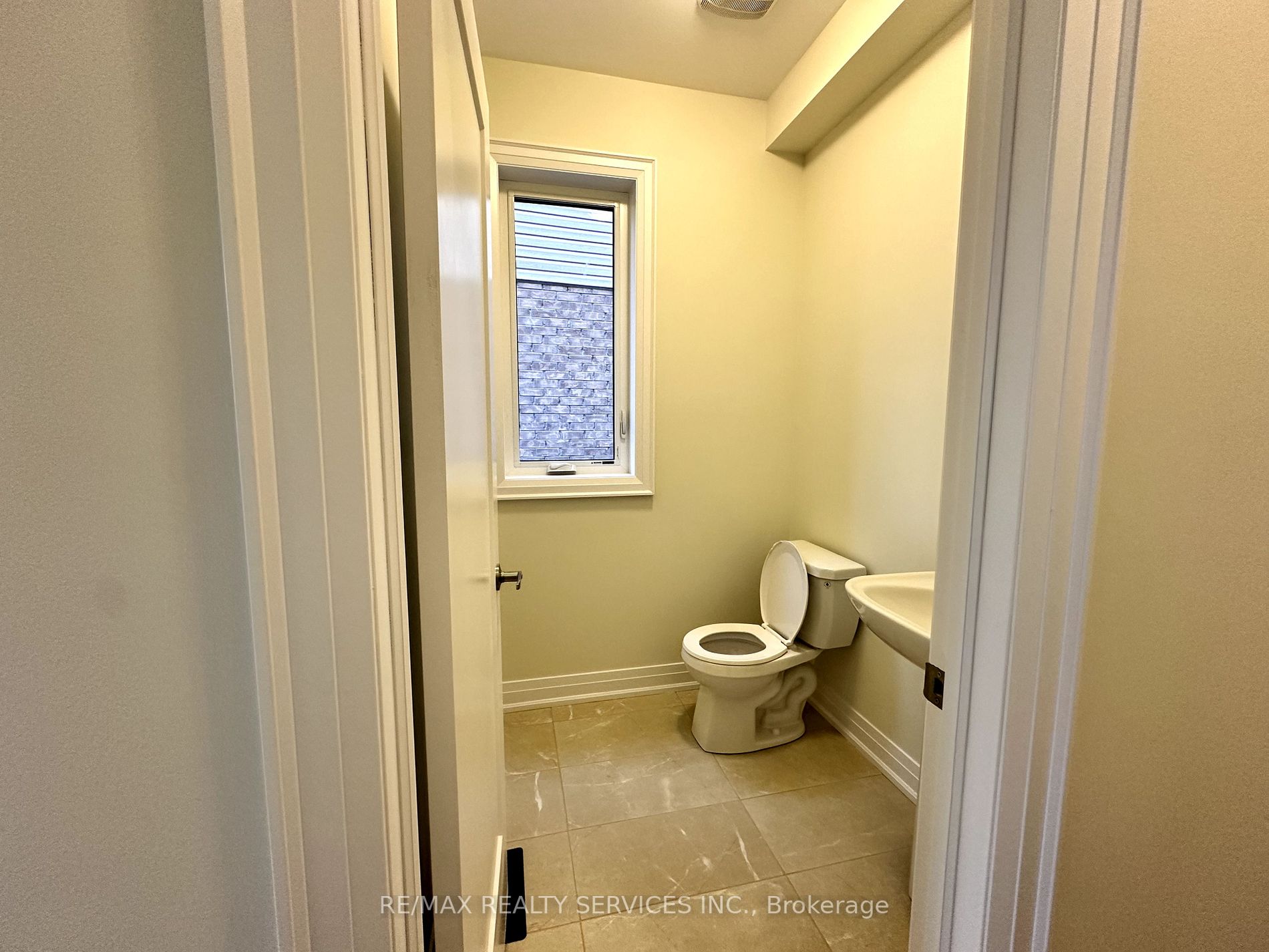 124 Lumb Dr