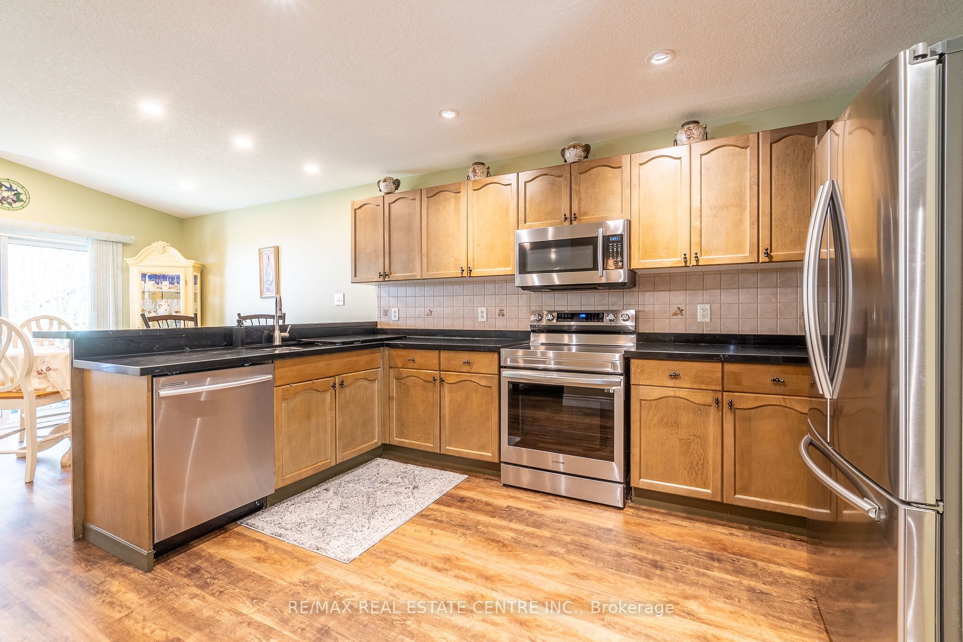 1318 Elson Rd