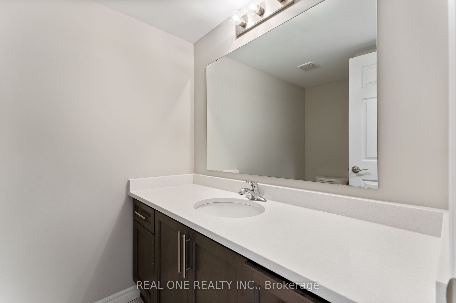 85 Mullin Dr, #23B