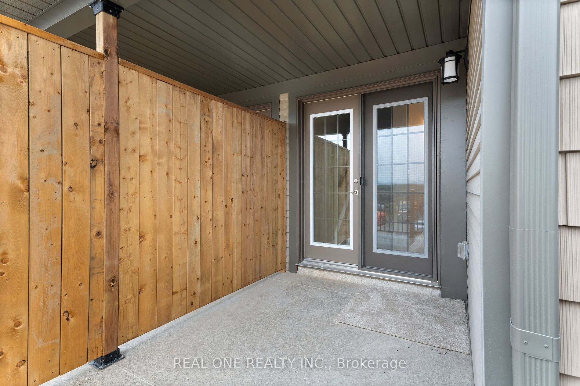 85 Mullin Dr, #23B