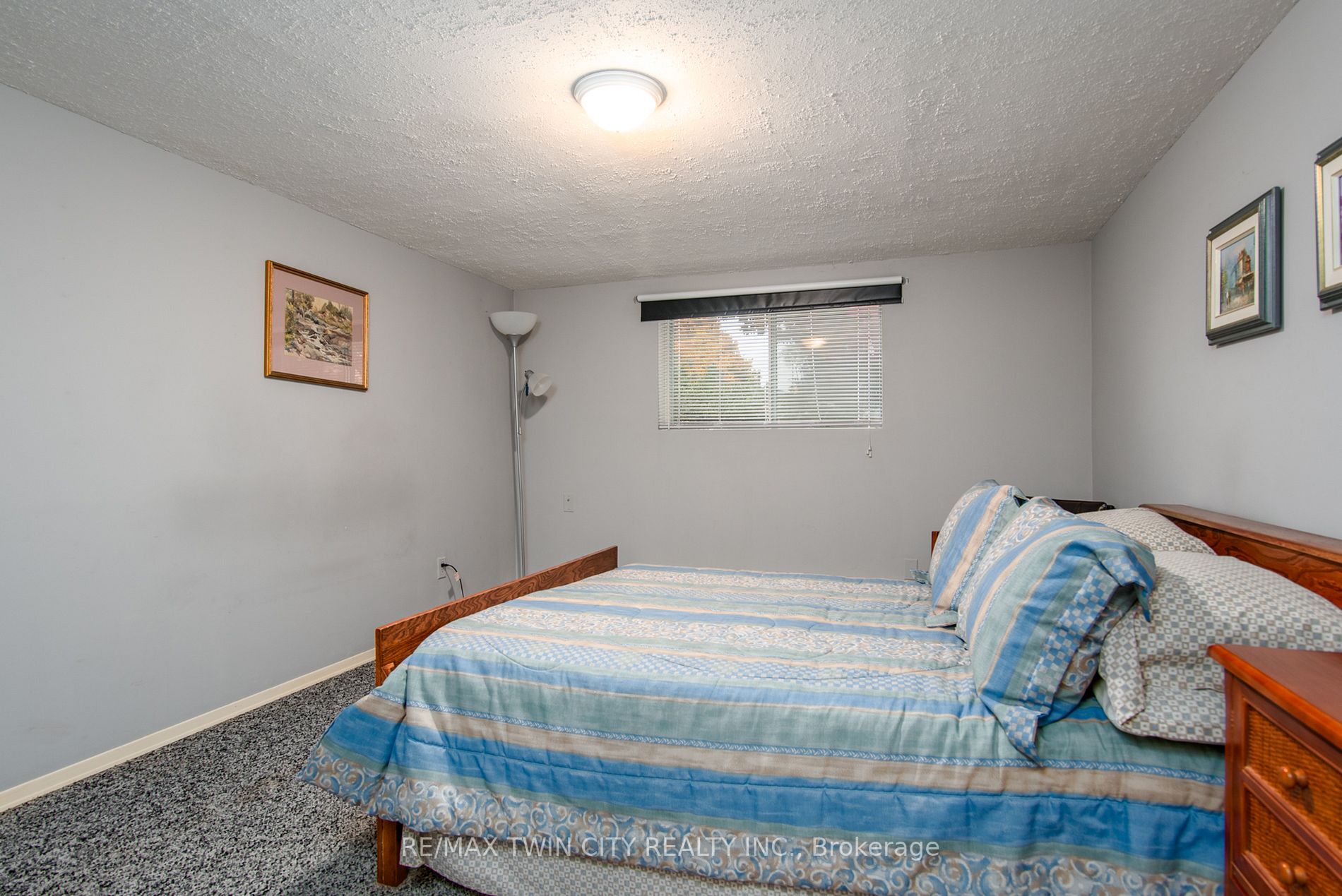 182 Hahn Ave