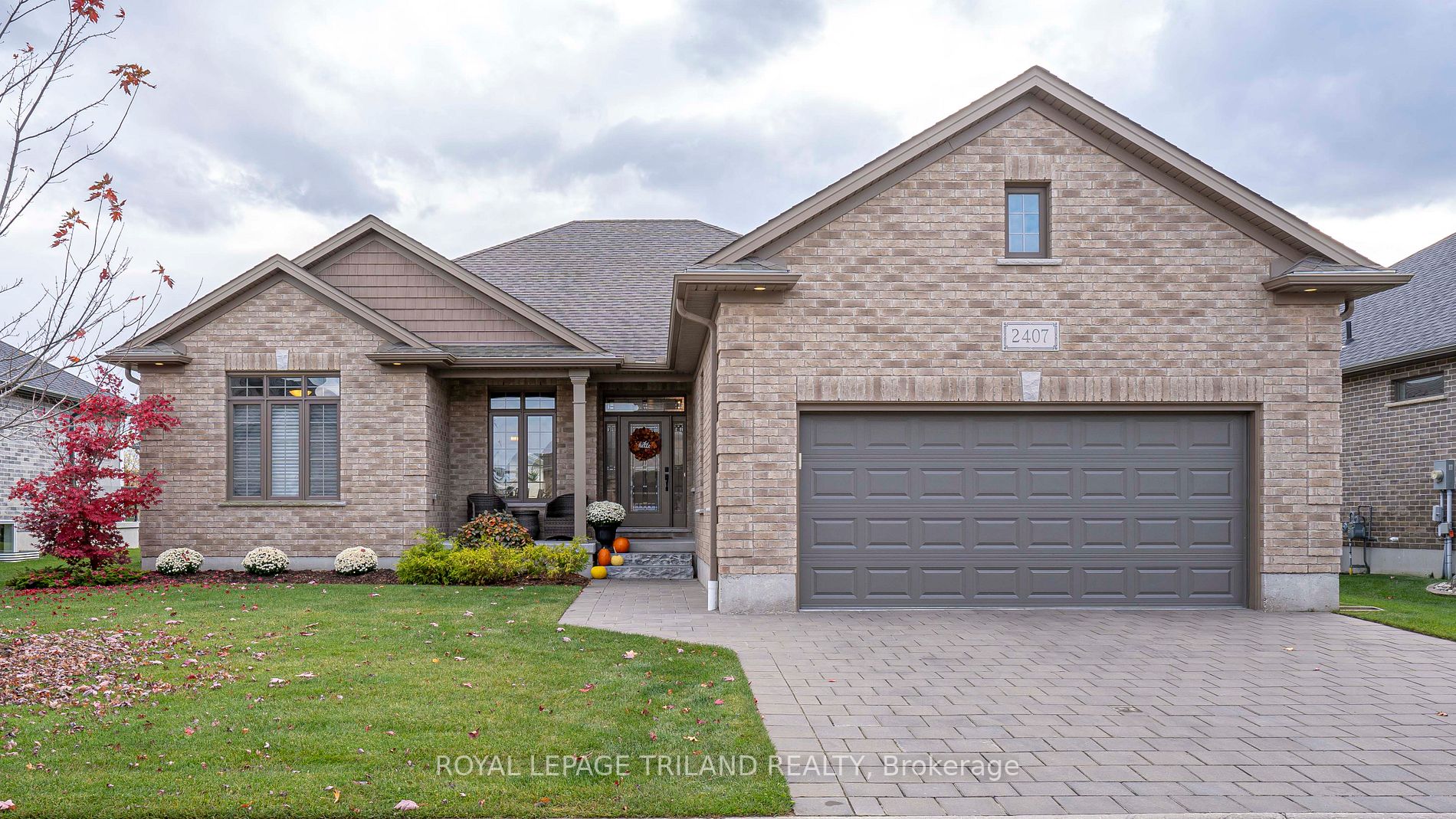 2407 Moe Norman Way