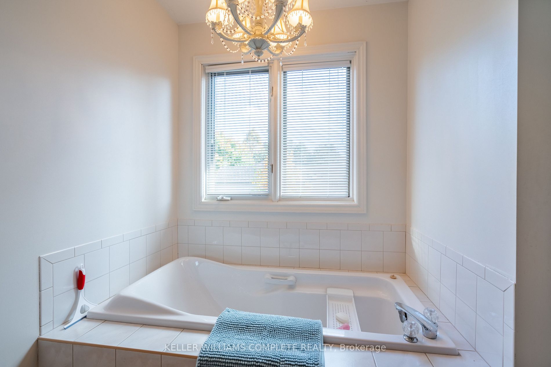 320 Hamilton Drive, #5