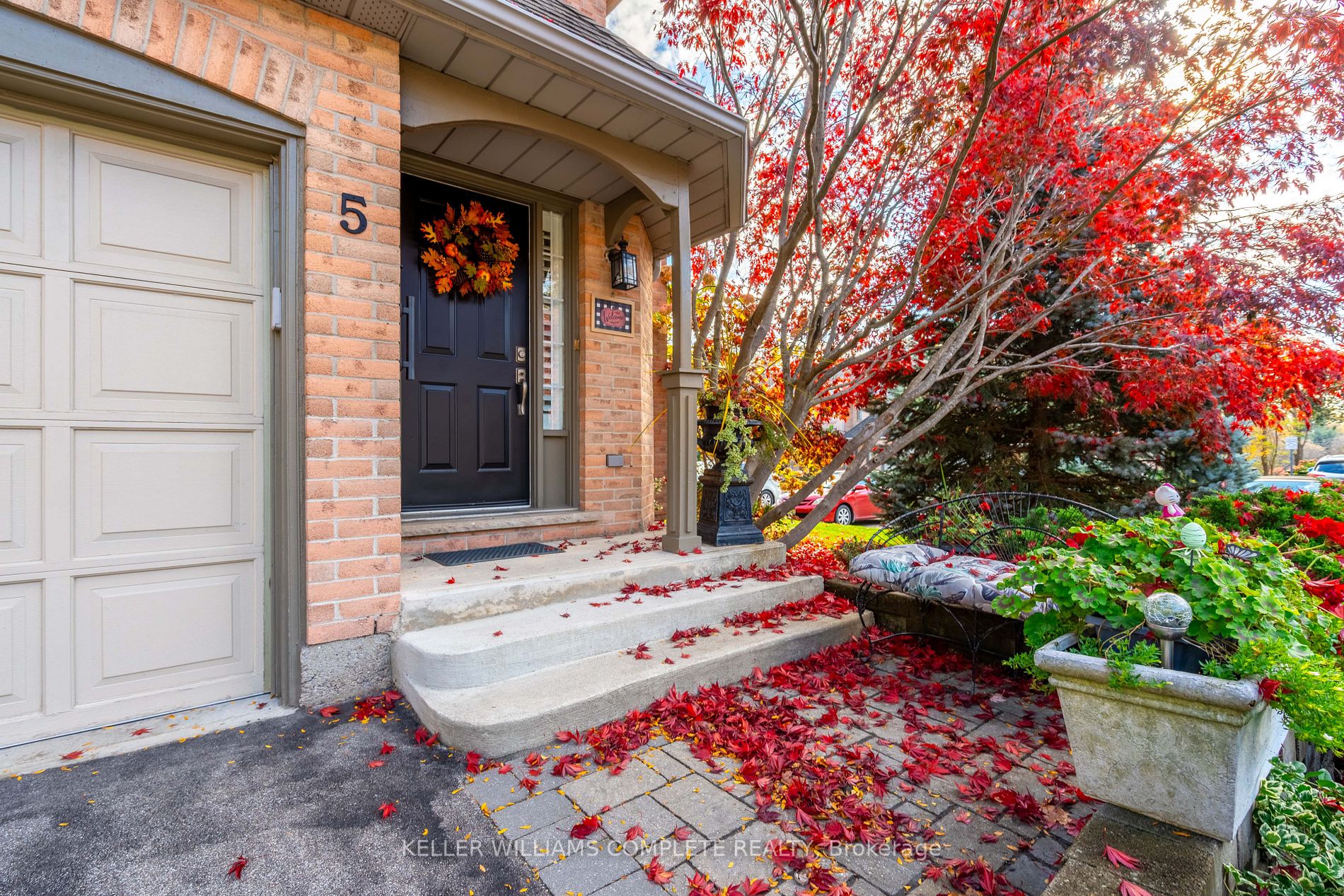 320 Hamilton Dr, #5