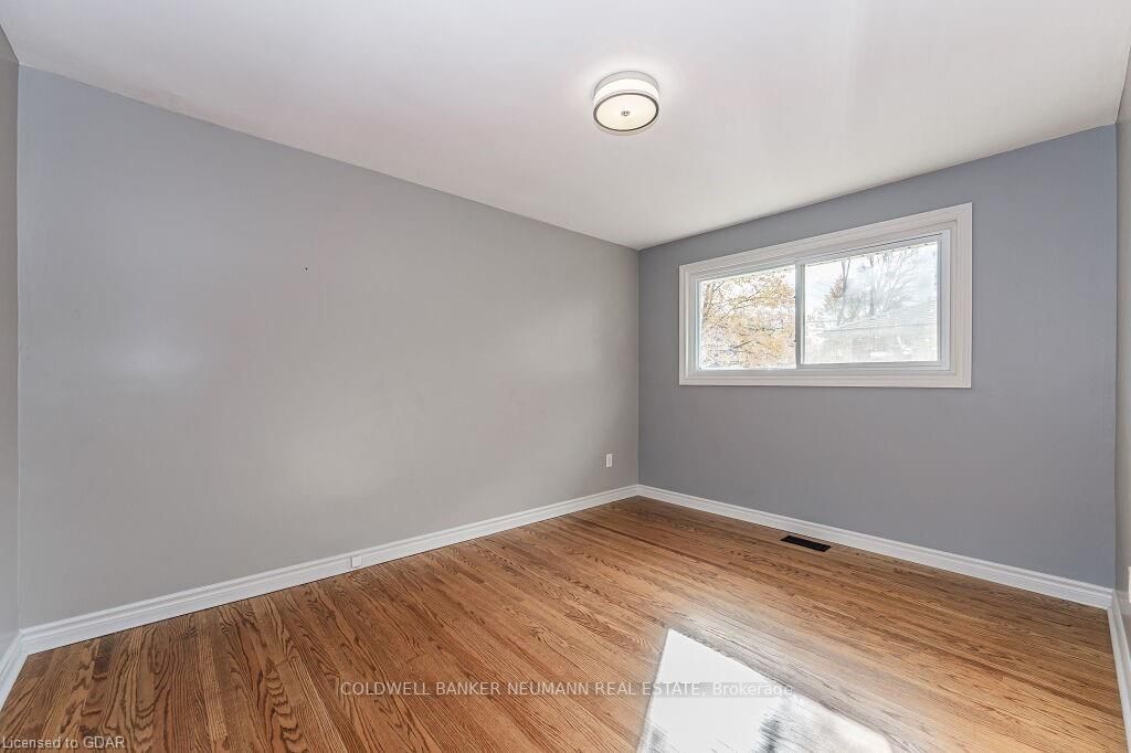 70 Freeman Avenue