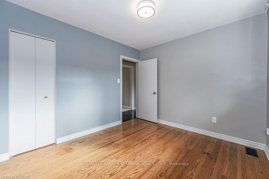 70 Freeman Avenue