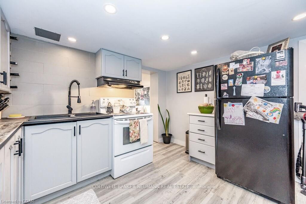 70 Freeman Avenue