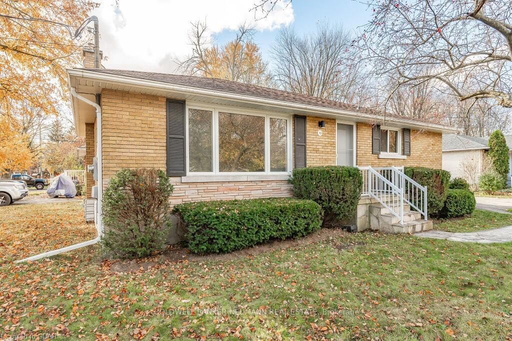 70 Freeman Avenue