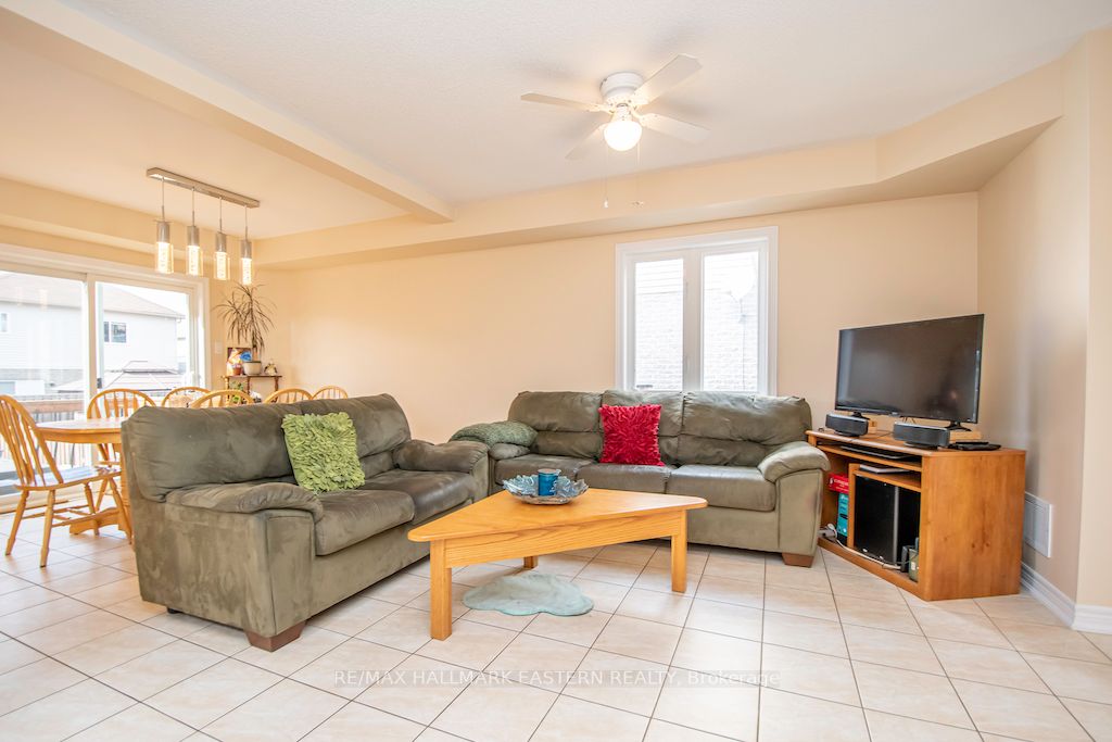 37 Gunsolus Rd