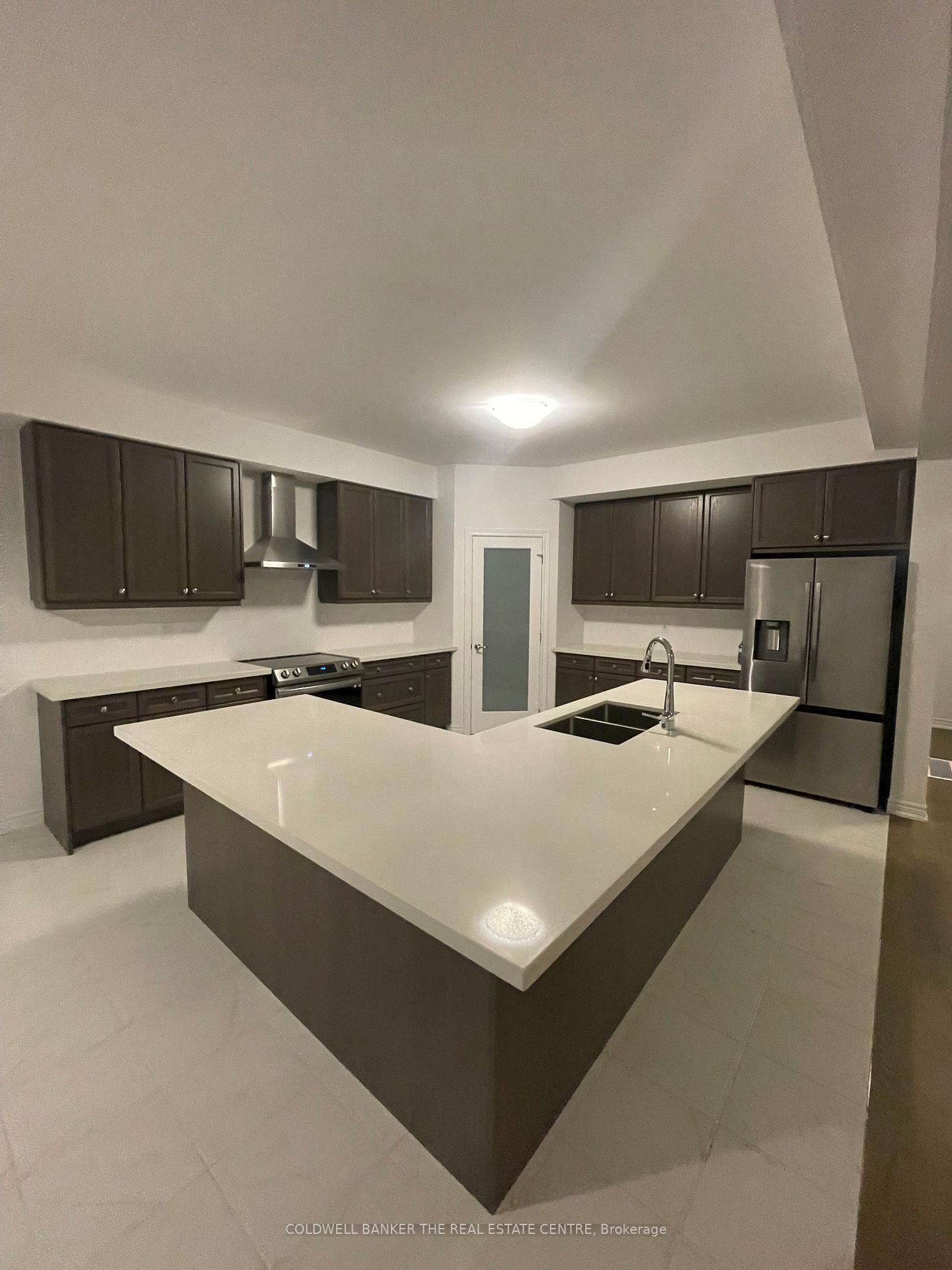 330 Gillespie Dr