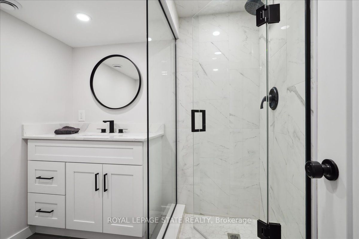 14 Pembroke Ave, #Lower