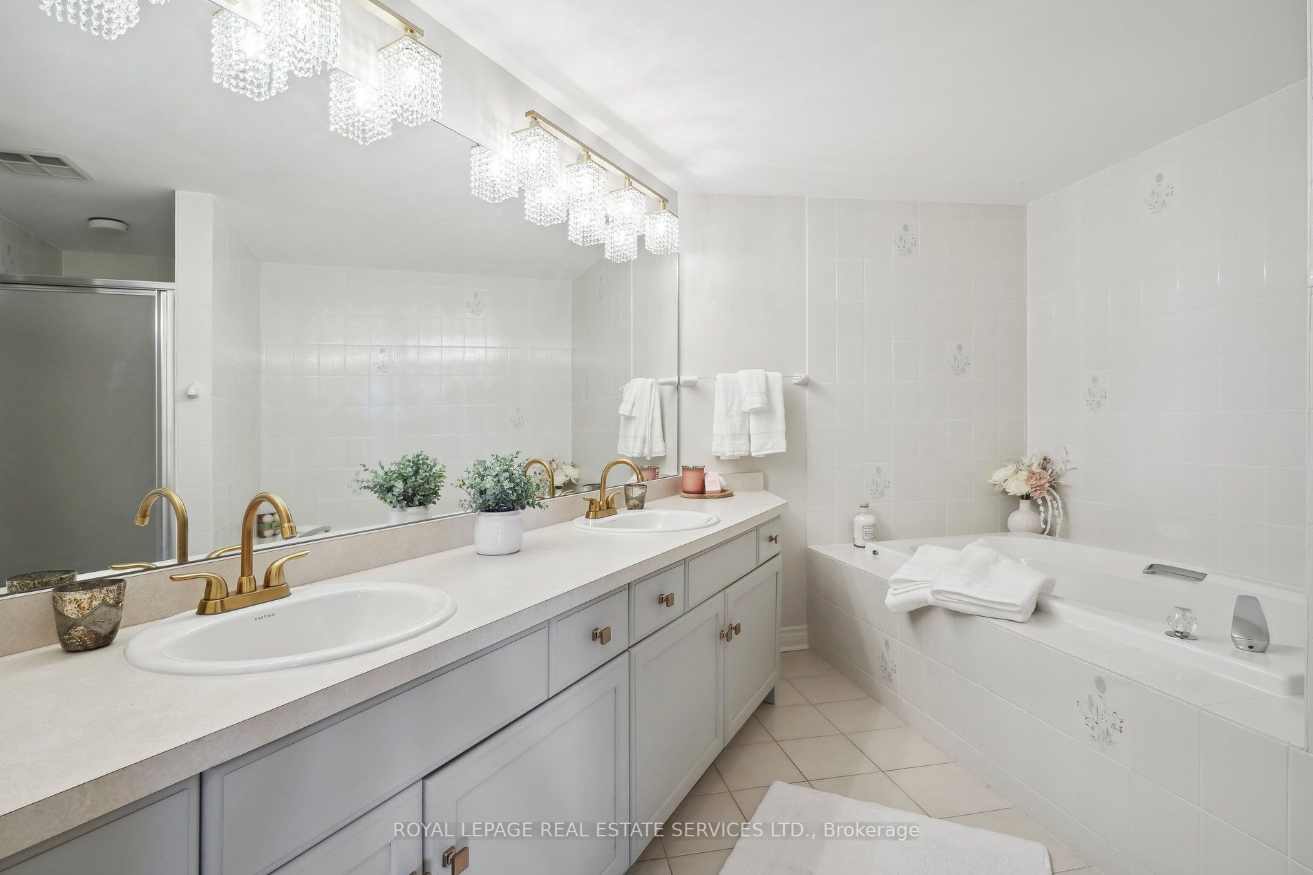 701 Geneva St, #2304