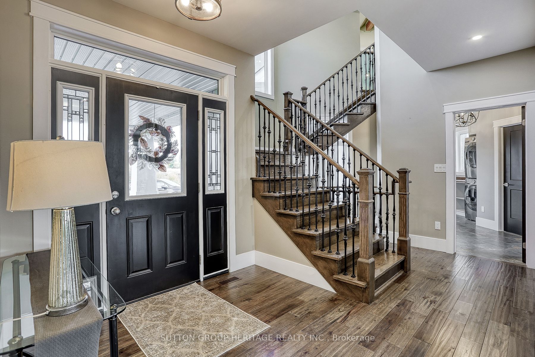 38 Westlake Crt