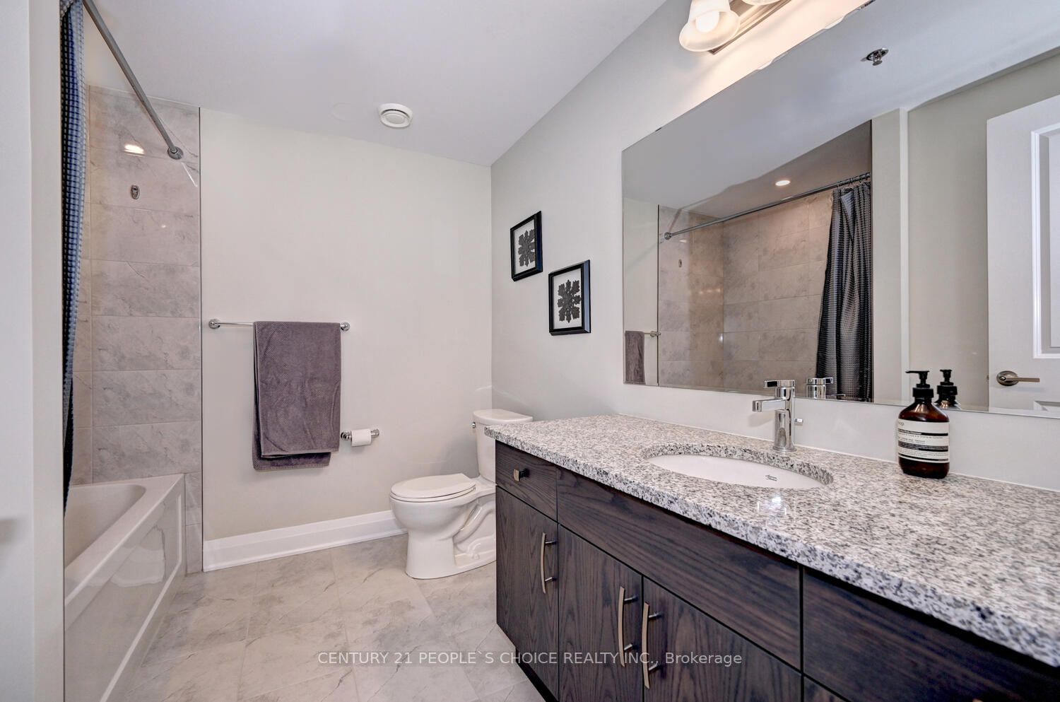 245 Grey Silo Rd, #302