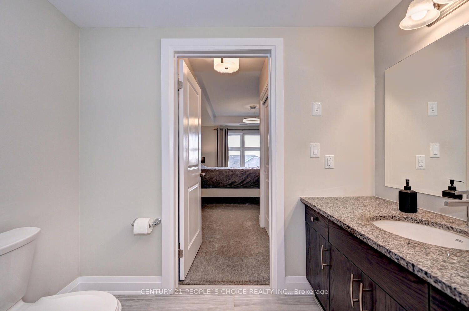245 Grey Silo Rd, #302