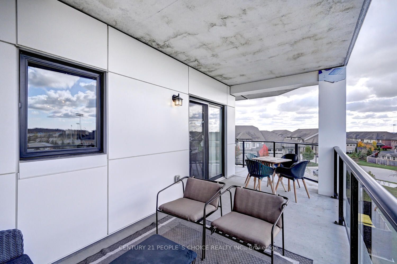 245 Grey Silo Rd, #302