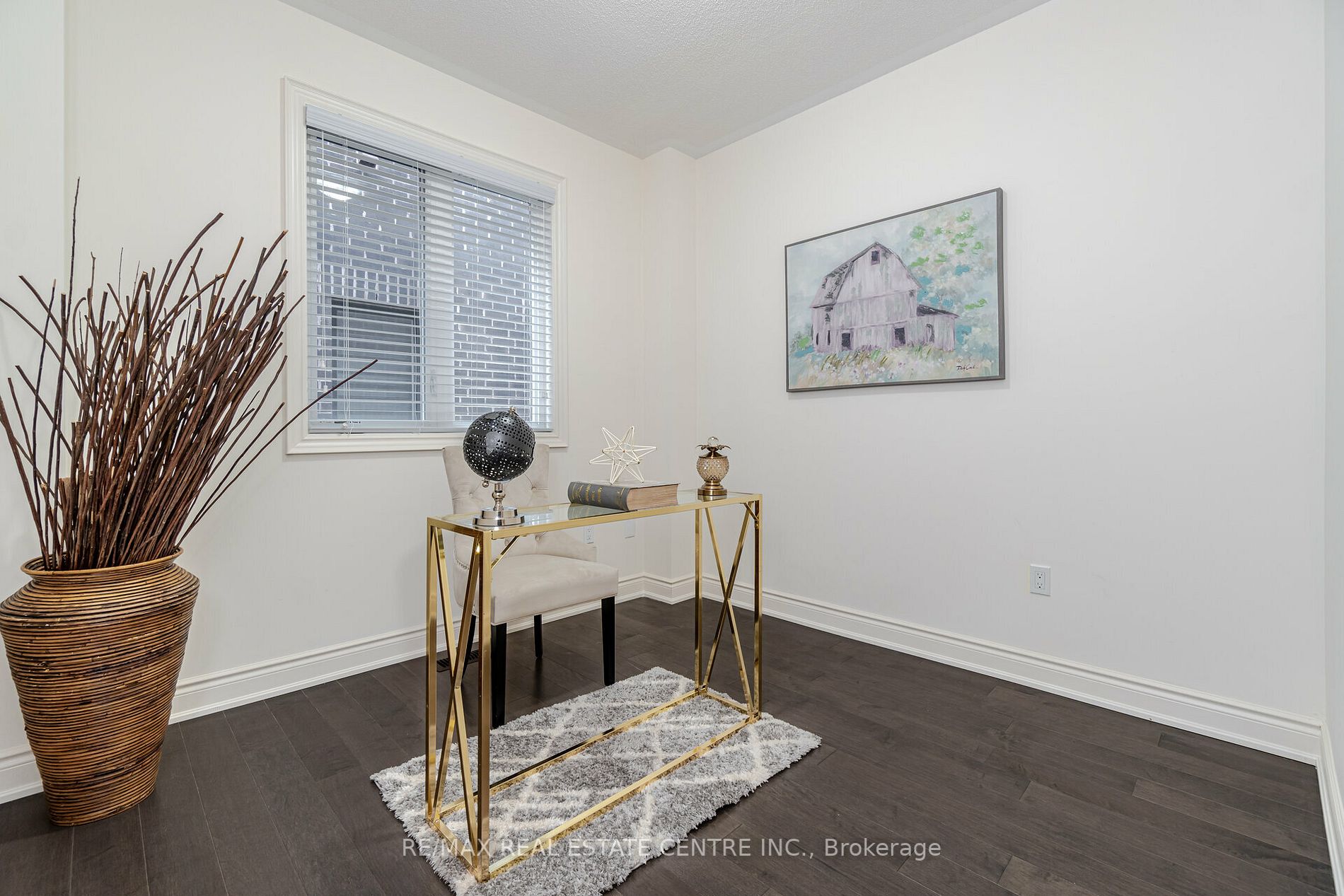 36 Sealey Ave